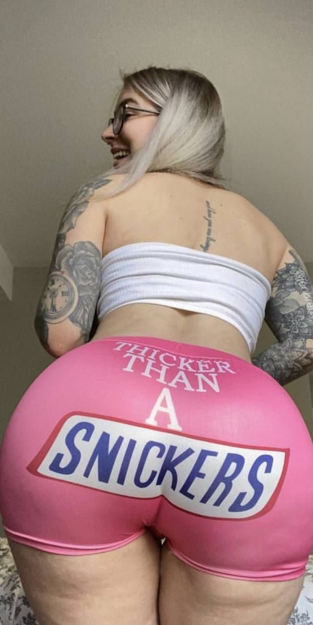 Hey lovebirds! Hii 👋I am Jenny , your massage and fun therapist 💋HMU on snapchat: go232650❤️ - Image 2